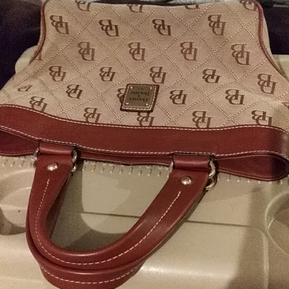 Dooney Bourke handbag